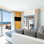 Isanema Villa *