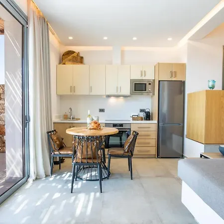 Isanema * Lakki (Karpathos)